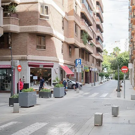 Expoholidays - General Tamayo Parking Gratis Almería