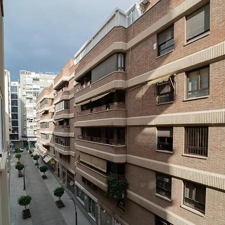 Expoholidays - General Tamayo Parking Gratis *